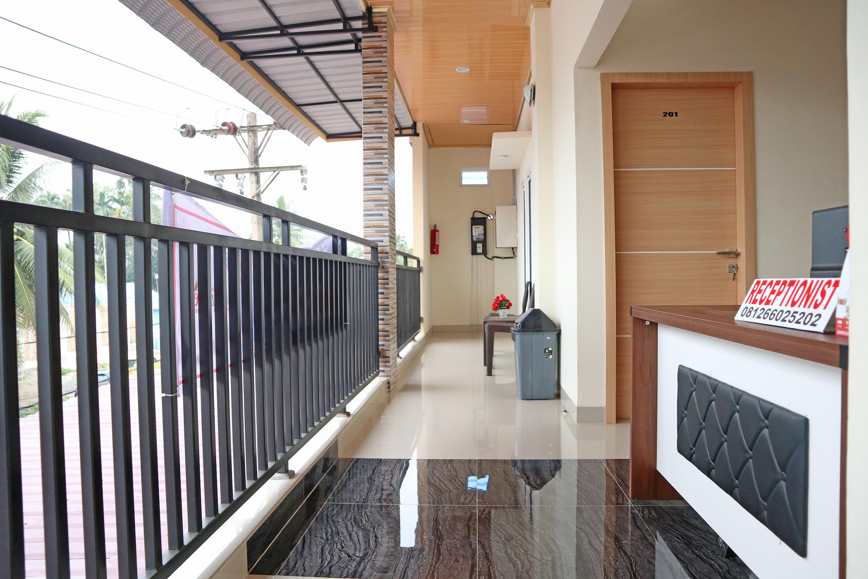 Hotel Reddoorz Syariah Near Minangkabau International Aiport Padang  Zewnętrze zdjęcie