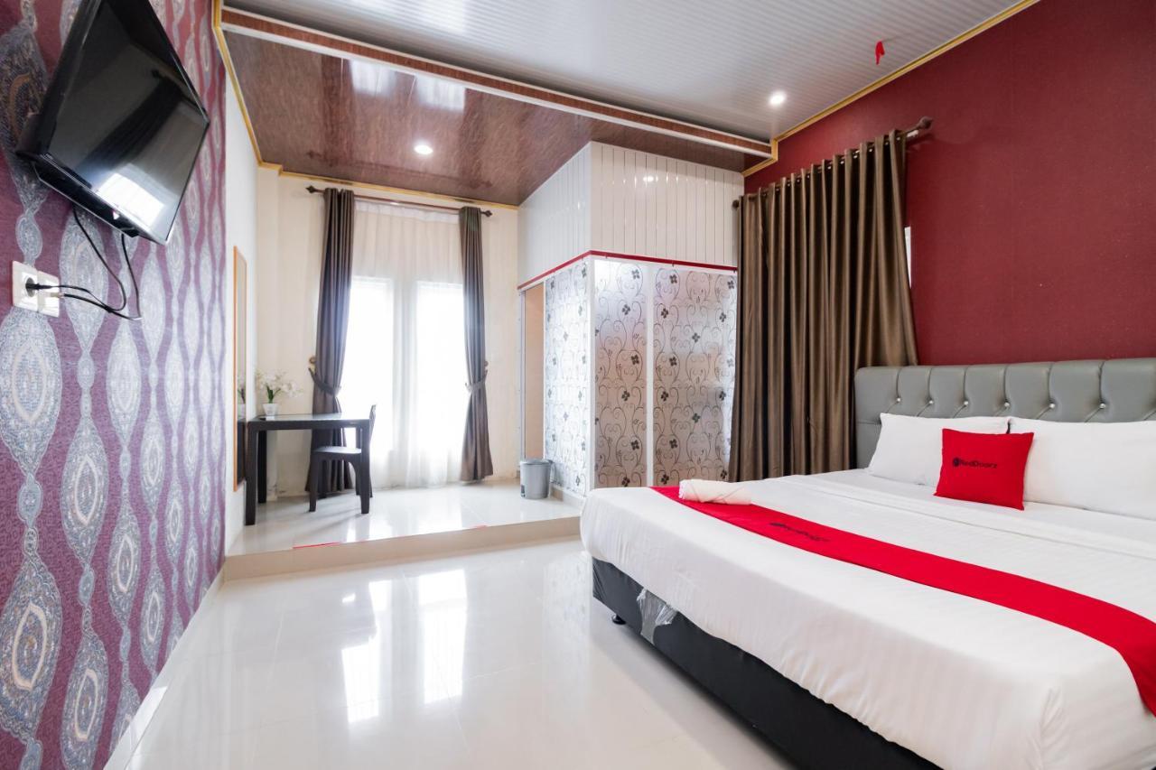 Hotel Reddoorz Syariah Near Minangkabau International Aiport Padang  Zewnętrze zdjęcie