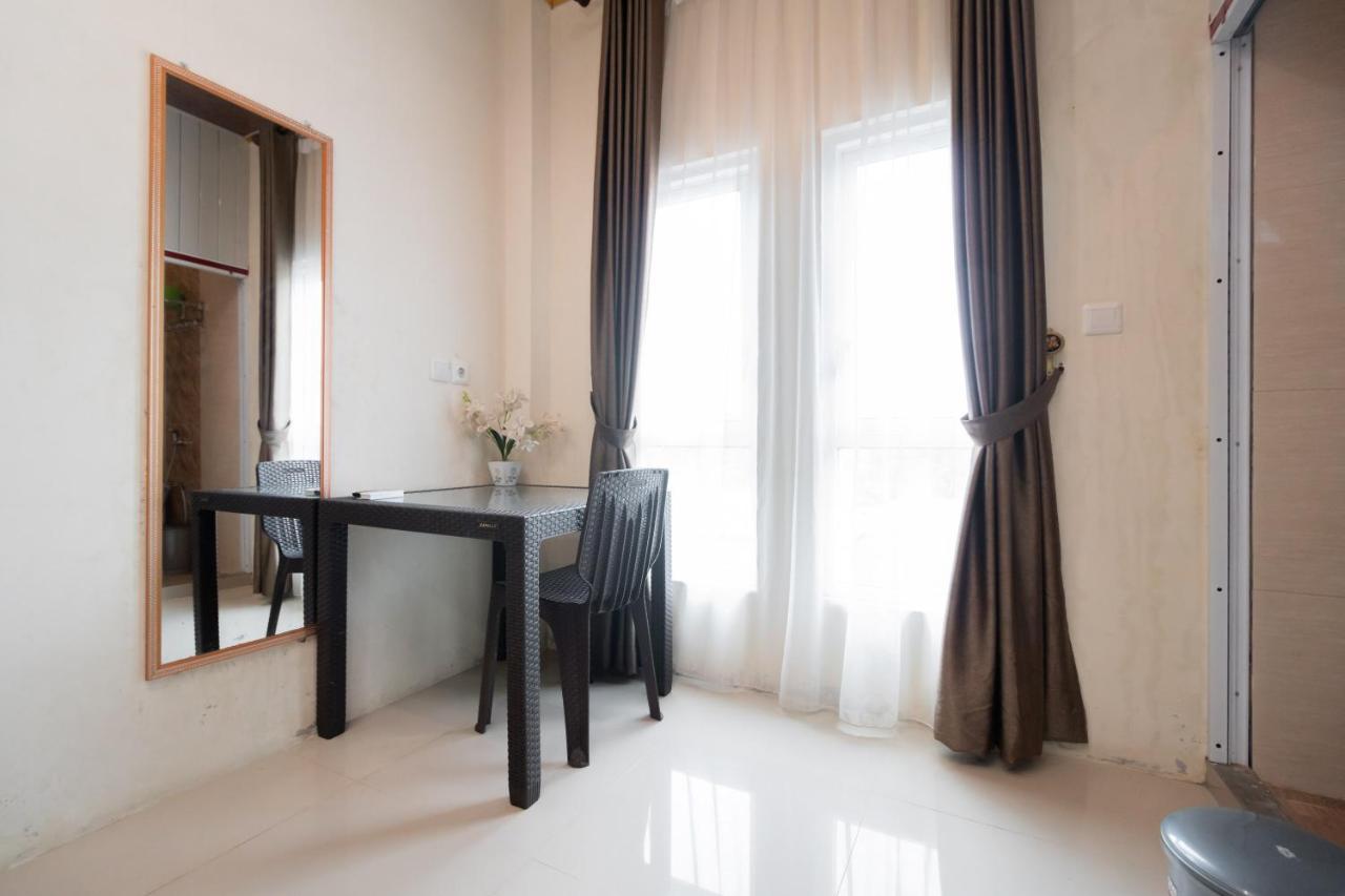 Hotel Reddoorz Syariah Near Minangkabau International Aiport Padang  Zewnętrze zdjęcie