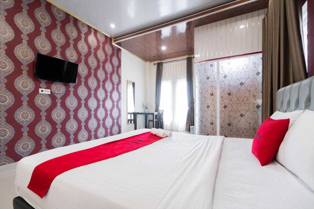 Hotel Reddoorz Syariah Near Minangkabau International Aiport Padang  Zewnętrze zdjęcie