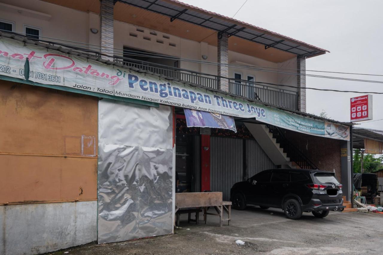 Hotel Reddoorz Syariah Near Minangkabau International Aiport Padang  Zewnętrze zdjęcie